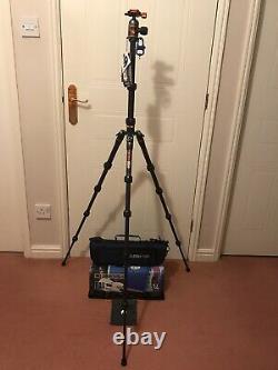 3 Legged Thing Legends Ray Carbon Fibre Tripod With AirHed VU Grey