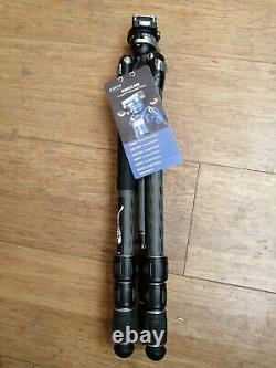 Cavix Leopard Professional Carbon Fibre Tripod with Ball Head