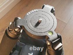 FEISOL Elite Tripod CT-3372 Rapid. Only used a few times! Spikes & rubber feet