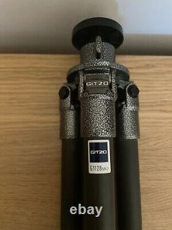 GITZO G1128 MK2 tripod with carbon fibre legs in mint condition