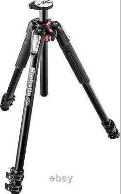 Manfrotto 055 Carbon Fibre 4 Section Tripod (MT055CXPRO4)