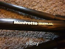 Manfrotto 055CXPRO3 Carbon Fibre 3 Section Lightweight Tripod and bag MBAG80